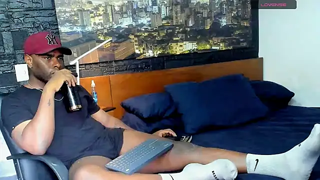 thomas santtos1 online show from 25, 2, 2025