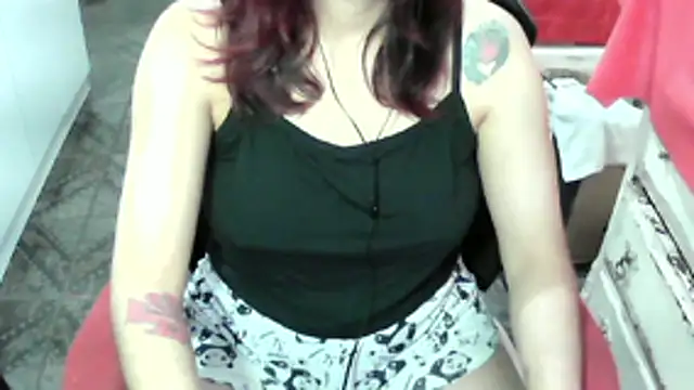 ManuEscarlate13 online show from 25, 2, 2026