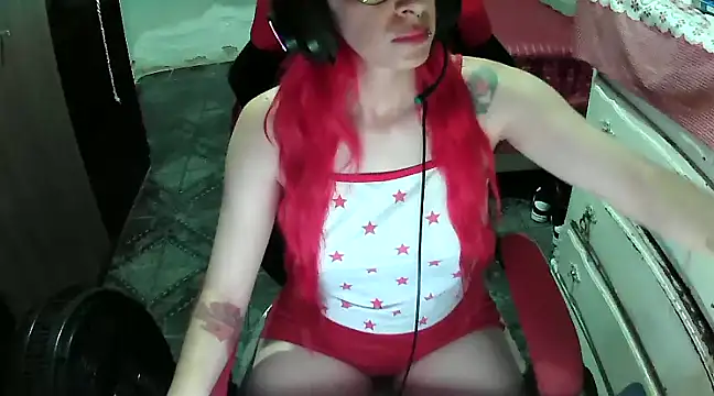 ManuEscarlate13 online show from 3, 1, 2025