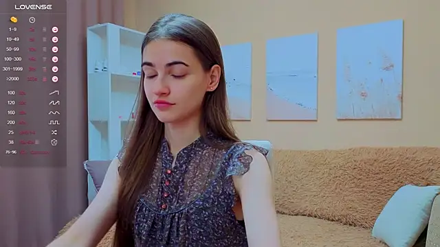 Snapshot of AstoriyaNight chatting on 18, 9, 2025 AstoriyaNight online show from 18, 9, 2025