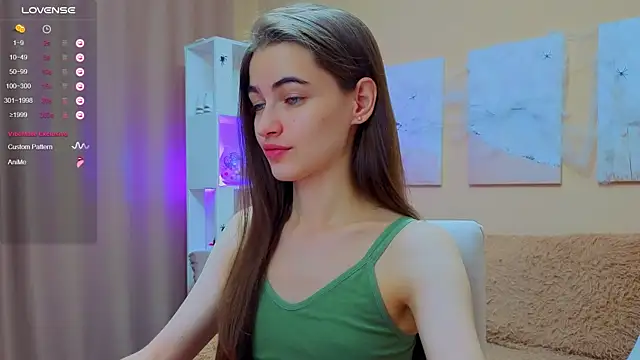 Snapshot of AstoriyaNight chatting on 9, 11, 2025 AstoriyaNight online show from 9, 11, 2025