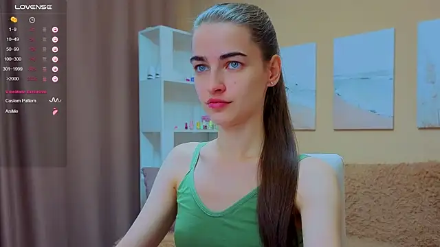 Snapshot of AstoriyaNight chatting on 5, 10, 2025 AstoriyaNight online show from 5, 10, 2025