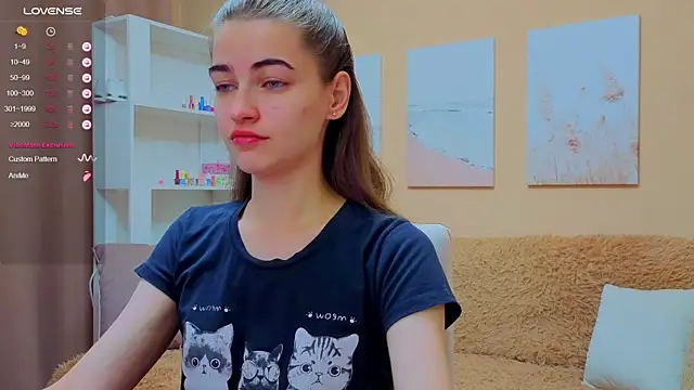 Snapshot of AstoriyaNight chatting on 11, 10, 2025 AstoriyaNight online show from 11, 10, 2025