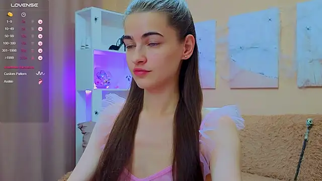 Snapshot of AstoriyaNight chatting on 27, 10, 2025 AstoriyaNight online show from 27, 10, 2025