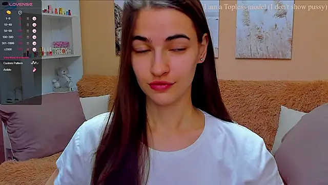 Snapshot of AstoriyaNight chatting on 6, 3, 2025 AstoriyaNight online show from 6, 3, 2025