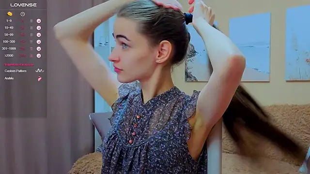 Snapshot of AstoriyaNight chatting on 13, 9, 2025 AstoriyaNight online show from 13, 9, 2025