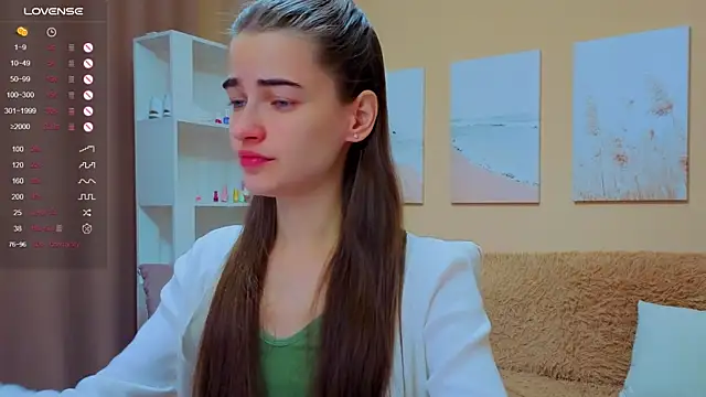 Snapshot of AstoriyaNight chatting on 4, 10, 2025 AstoriyaNight online show from 4, 10, 2025