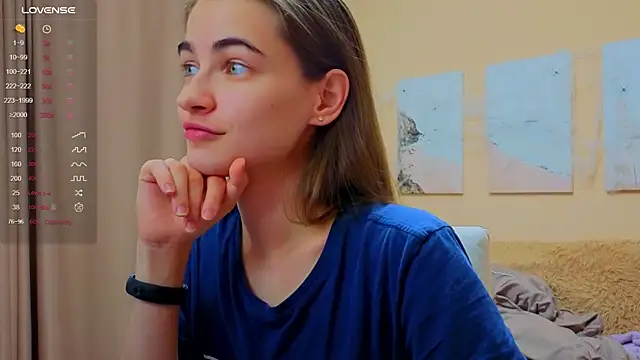 Snapshot of AstoriyaNight chatting on 18, 11, 2025 AstoriyaNight online show from 18, 11, 2025