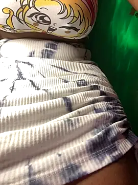 Cherrytowild online show from 10, 10, 2025