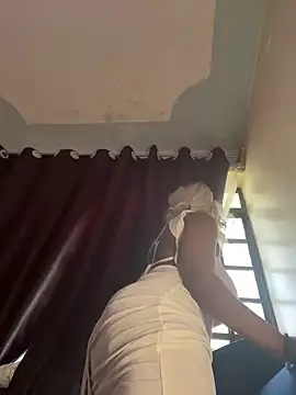 Snapshot of Cherrytowild chatting on 2, 2, 2026 Cherrytowild online show from 2, 2, 2026