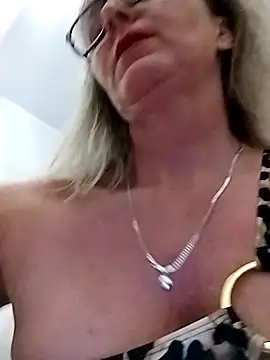 Tinuus online show from 29, 9, 2025