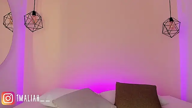 Dasha-b online show from 26, 9, 2025