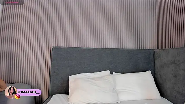 Dasha-b online show from 4, 12, 2025