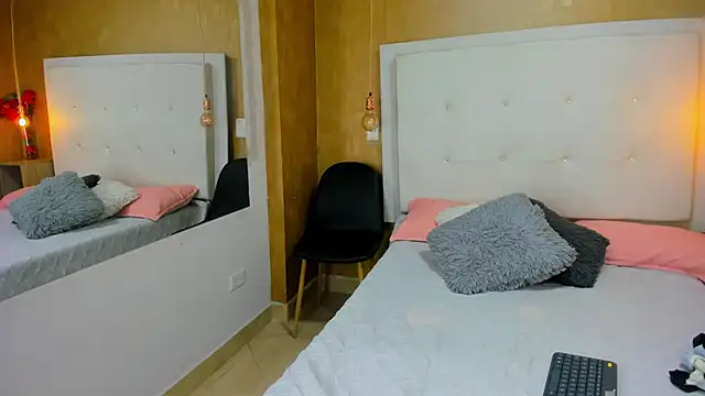 Little Jenni online show from 18, 3, 2025