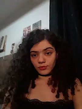 izumikarol online show from 9, 10, 2025