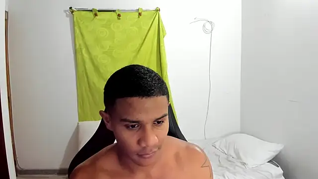 Snapshot of corzoethan chatting on 30, 6, 2026 corzoethan online show from 30, 6, 2026