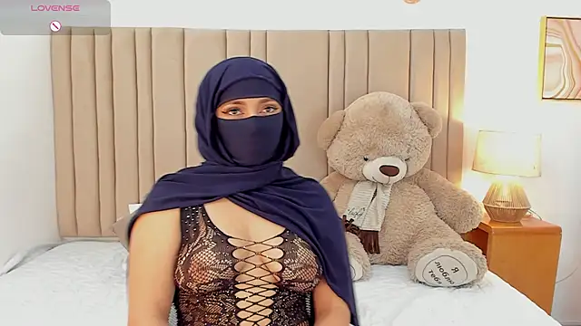 Snapshot of izadii chatting on 12, 6, 2026 izadii online show from 12, 6, 2026