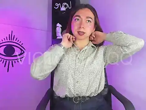 victoria qq online show from 4, 1, 2025