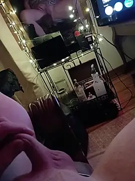 Dee-Lux Fux online show from 18, 11, 2025