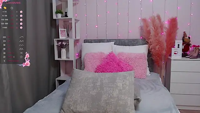 Snapshot of PornoGirlX chatting on 24, 2, 2025 PornoGirlX online show from 24, 2, 2025