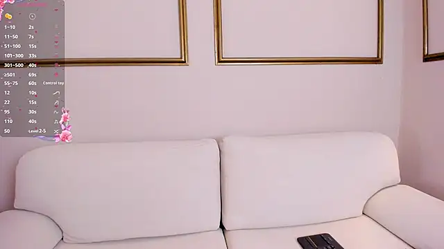 lexiethompson  online show from 9, 2, 2026