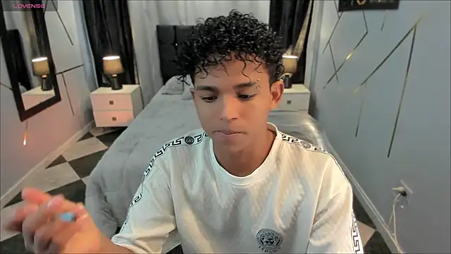 Noah Smith04 online show from 1, 3, 2025