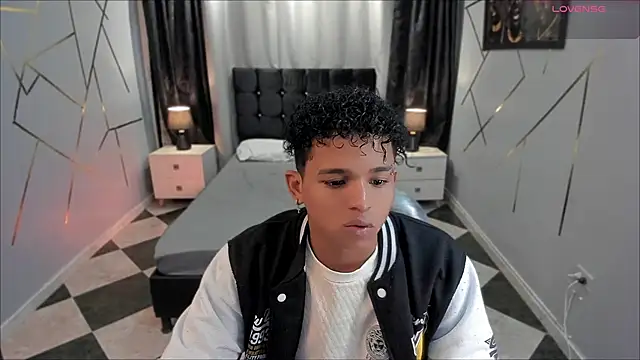 Noah Smith04 online show from 22, 2, 2025