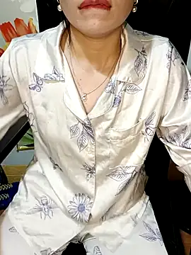 Blythe 69 online show from 5, 11, 2025