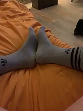 footsy35 online show from 5, 4, 2026