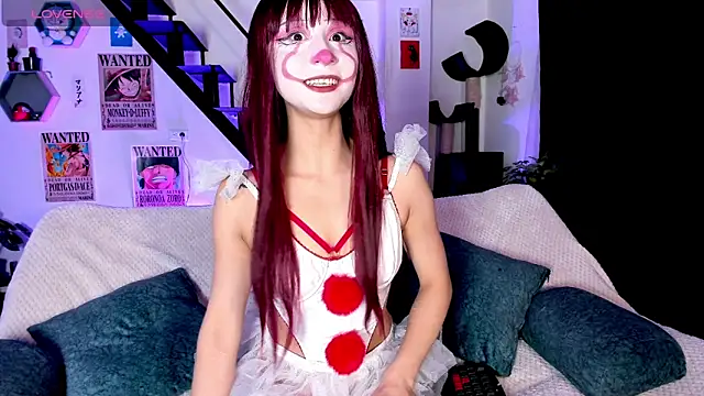 MonxxsLove online show from 10, 10, 2025