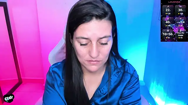 Saskyaa online show from 2, 11, 2025