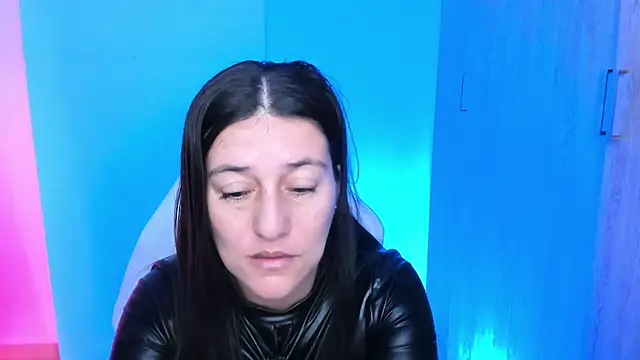 Saskyaa online show from 1, 12, 2025