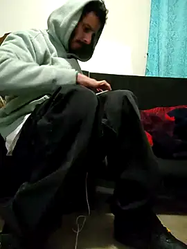 LongDickZee562 online show from 15, 1, 2025