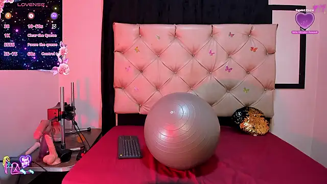 cleopatraa online show from 3, 2, 2026