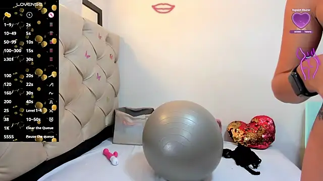 cleopatraa online show from 8, 10, 2025