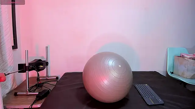 cleopatraa online show from 27, 11, 2025