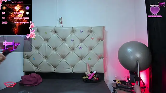 cleopatraa online show from 2, 5, 2026