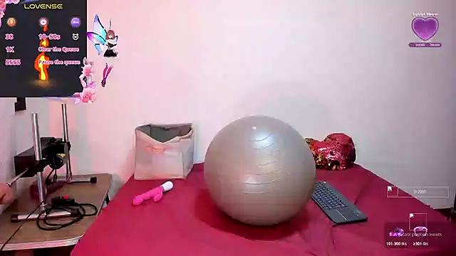 cleopatraa online show from 12, 11, 2025