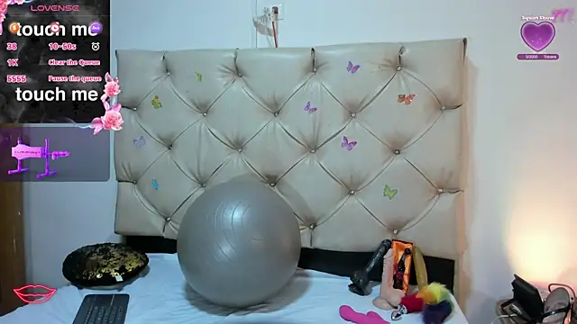 cleopatraa online show from 7, 5, 2026