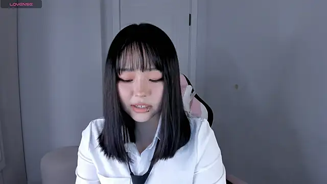 hee young11 online show from 8, 1, 2026