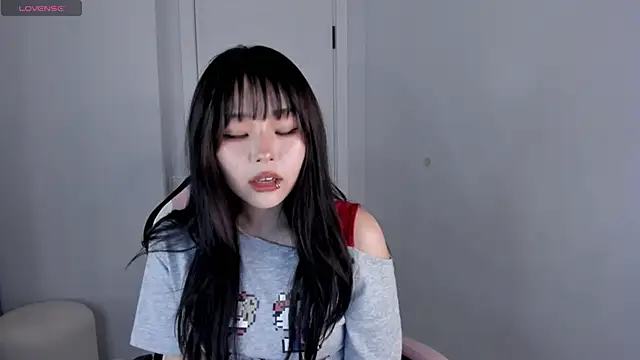 hee young11 online show from 26, 9, 2025