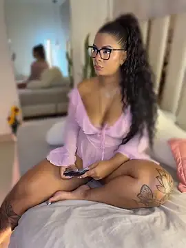 Nicolemorelli2 online show from 10, 6, 2026