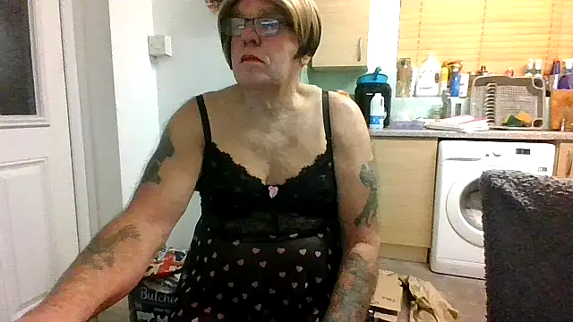 samanthasissieuk online show from 22, 11, 2025