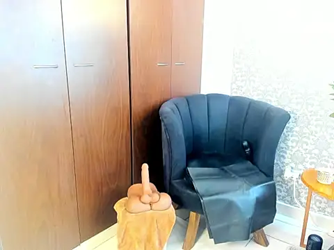 mabelsaravia online show from 21, 3, 2026