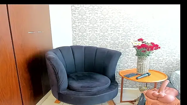 mabelsaravia online show from 10, 1, 2026