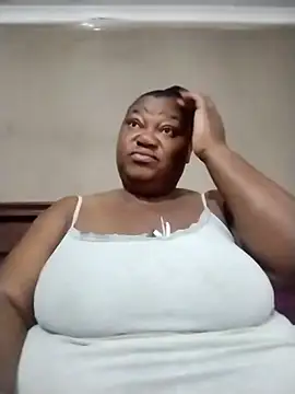 MATUREBUSSTY online show from 12, 2, 2026