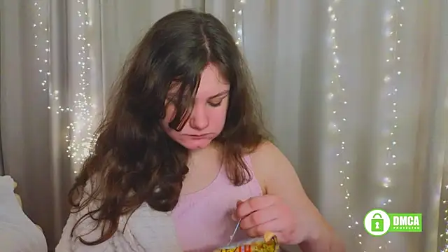 Charlotte wow online show from 16, 3, 2025