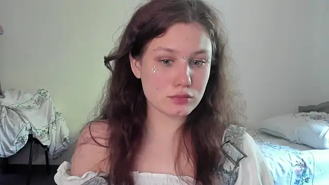 Charlotte wow online show from 13, 4, 2026