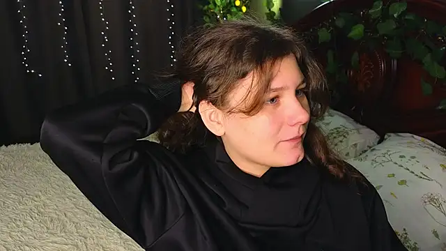 Charlotte wow online show from 27, 11, 2025