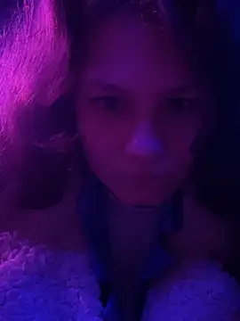 Charlotte wow online show from 22, 4, 2026